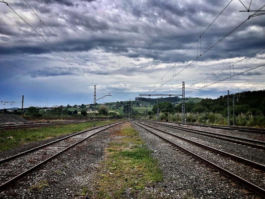 Fotografia vias de tren en cantabria